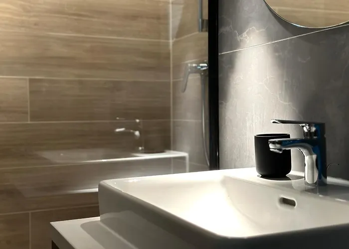 4friendscoresibrasov J Apartment